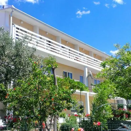 Apartment Duce 13694C Apartmán *